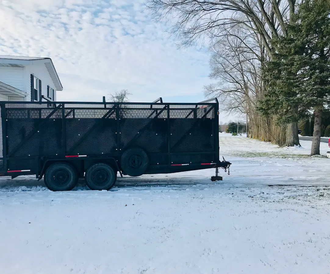 2 Yard Dumpster Rental in Beckett Ridge, OH